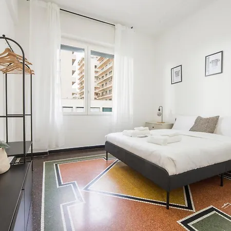 Apartment Beach, 4br, Family Lux, Ac, Wifi By Tilo Genoa